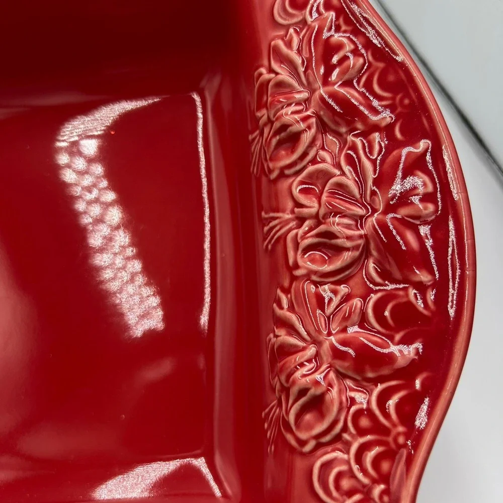 Mixcer SA Casserole Baker 16in Red Excellent Embossed Floral Stoneware